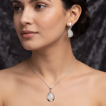 Conjunto Brinco e Colar Gota Prateado - 15mm1quartzo branco